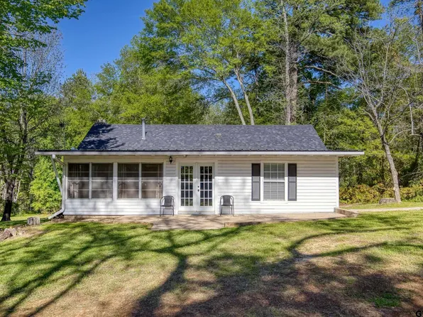 5009 An County Rd #370, Palestine, TX 75801