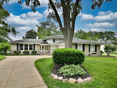 7729 Baimbridge Dr, Downers Grove, IL, 60516