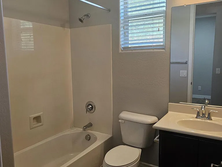 27284 N Skipping Rock Rd — Photo 21