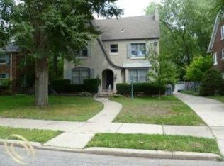1324 Bedford Rd, Grosse Pointe Park, MI 48230