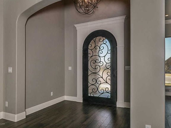 5th image of 8306 Shadywood Dr