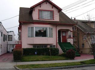 1230 Burnett St, Berkeley, CA 94702
