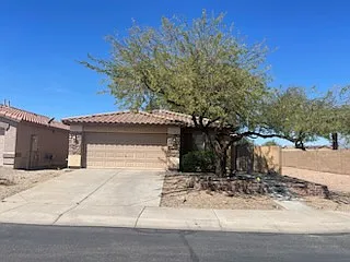 3 Bedrooms plus Den in Rancho El Dorado!! — Photo 2