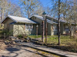 301 Holmstead Rd, Williams, OR 97544