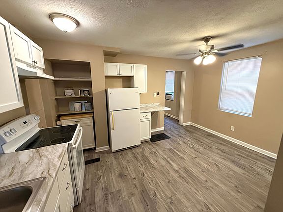 5th image of 1120 Putnam St APT 1