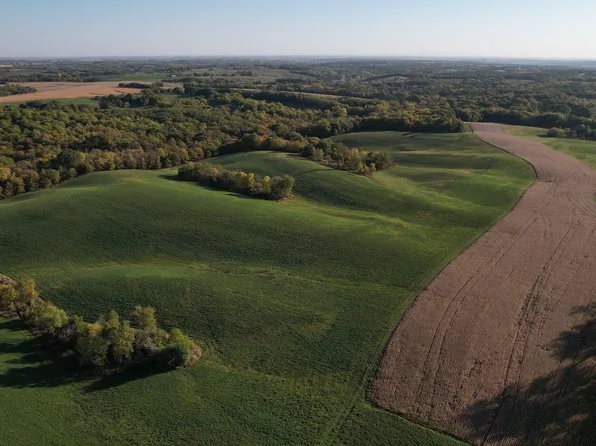 290 Avenue, Chariton, IA 50049