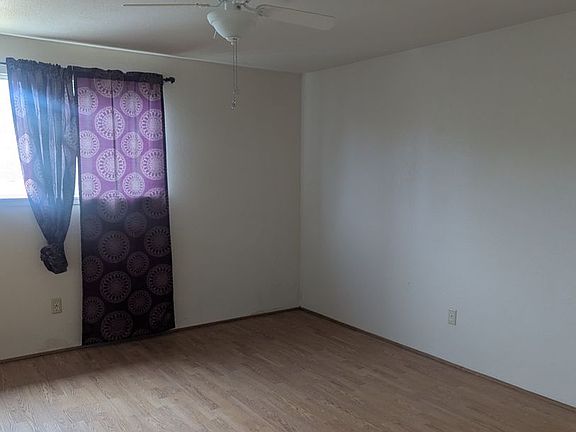 5th image of 165 Loop Rd