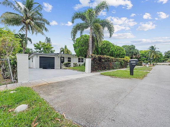 3rd image of 3531 NW 1st Court