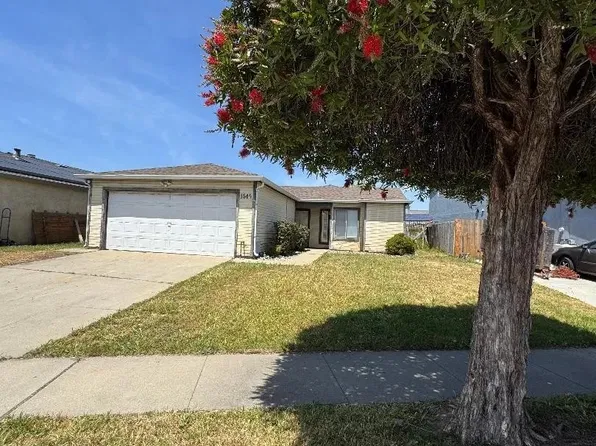 1545 Boyle Ct, Salinas, CA 93906