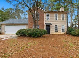 5486 Fox Valley Ln, Stone Mountain, GA 30088