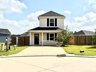 2nd image of 16623 Colleen Pl