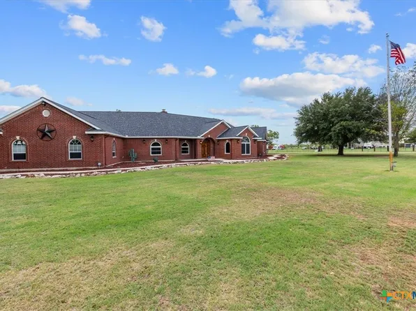 10290 Us Highway 87 S, Adkins, TX 78101