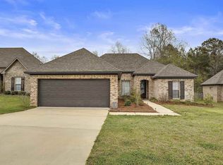 612 Greenfield Ridge Dr E, Brandon, MS 39042