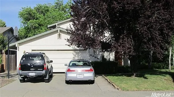 3195 Capistrano Way photo 1