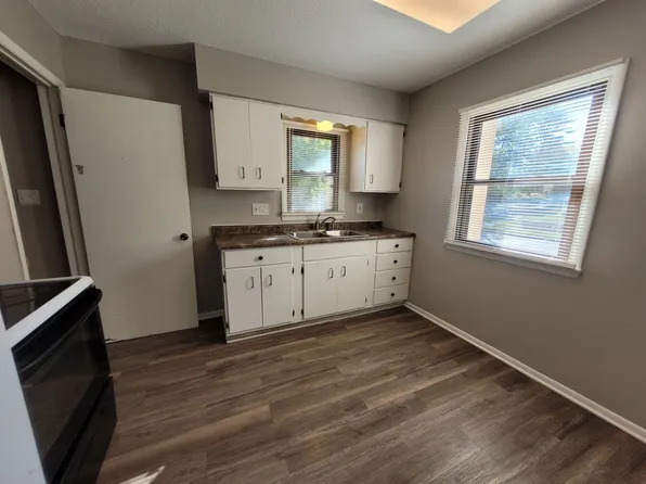 101 Loomis Ave, Des Moines, IA 50315