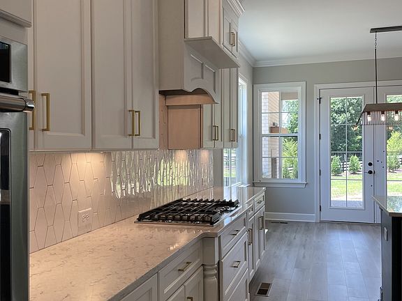 4th image of 2006 Kingsbarns Dr Lot 21