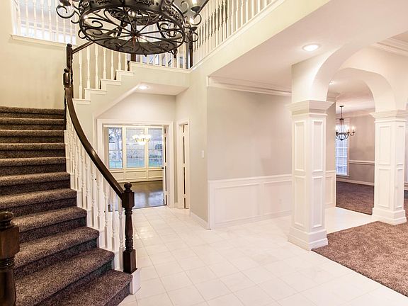 4th image of 19314 Kessington Ln