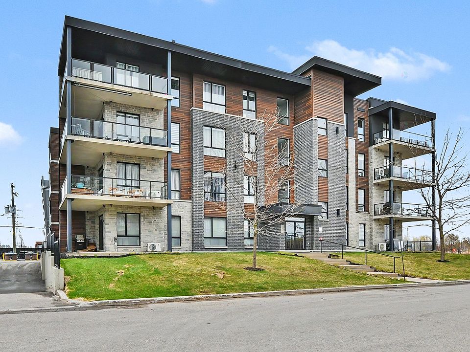 1st image of 11805 Rue Damboise #304