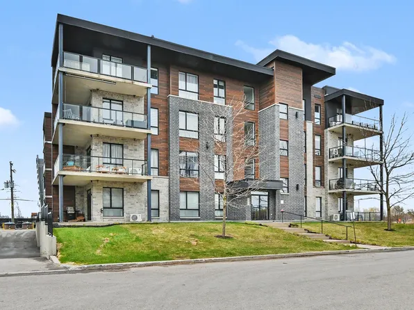 11805 Rue Damboise #304, Mirabel, QC J7J 0R9