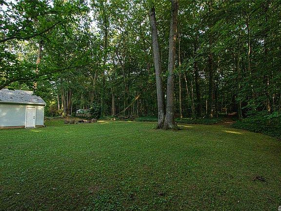 4th image of 44 Willoughby Path