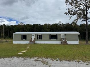 1181 Dog Bluff Rd, Galivants Ferry, SC 29544