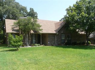 5105 Overridge Dr, Arlington, TX 76017