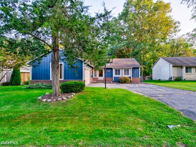 2984 Harding St, Pinckney, MI, 48169