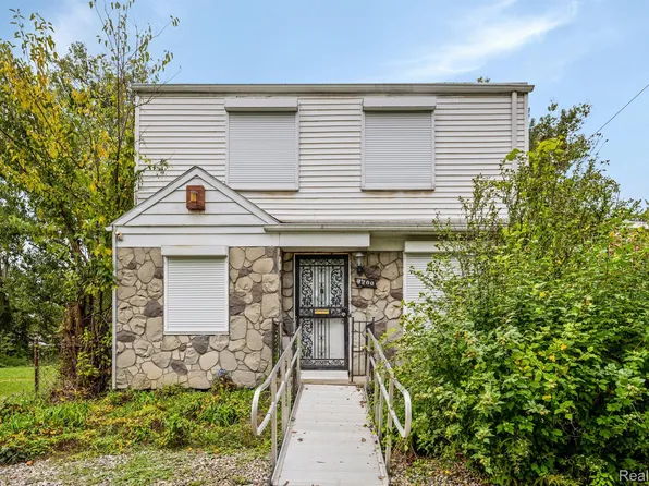 3200 S Deacon St, Detroit, MI 48217