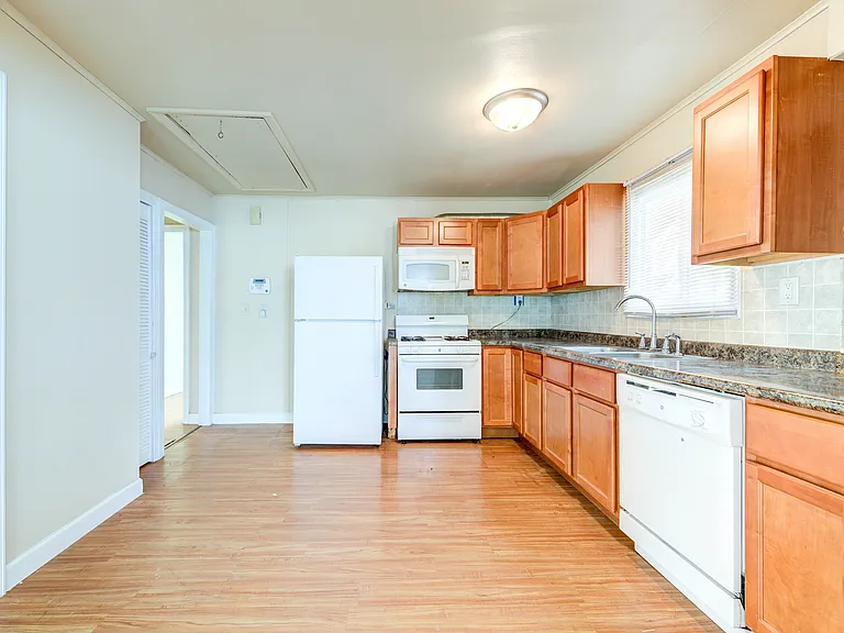 11215 Saint Damian Dr — Photo 8