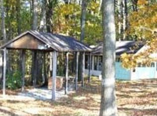 4363 Nafe Sawmill Rd, Glen Rock, PA 17327