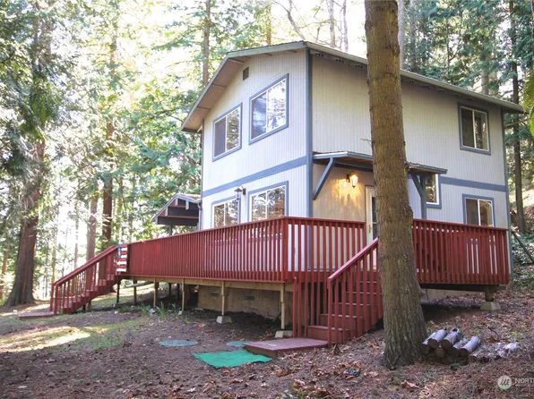 620 Chinook Way, Center Island, WA 98221