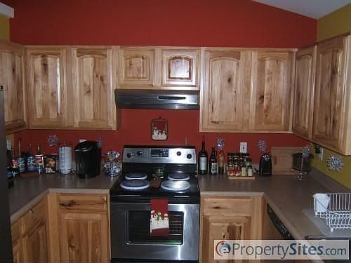 3rd image of 7561 Stermer Dr