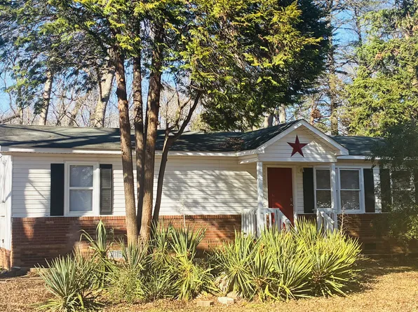 807 Shaver St, Salisbury, NC 28144