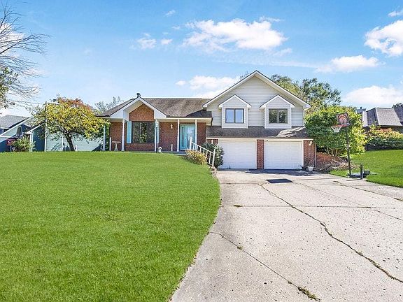 5th image of 3706 Wheatridge Dr