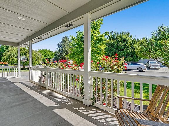 3rd image of 1969 S Wilde Creek Way