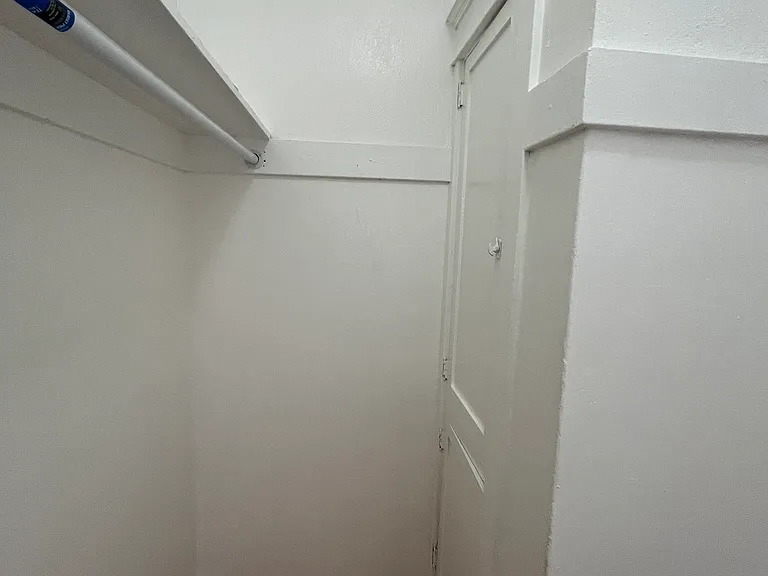 5117 Lemon Grove Ave #15 — Photo 9