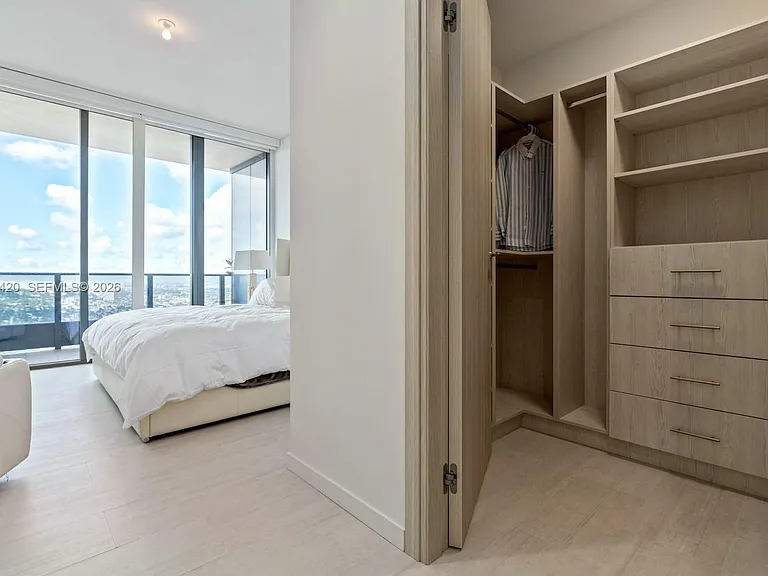 1000 Brickell Plz #Penthouse 6006 — Photo 14