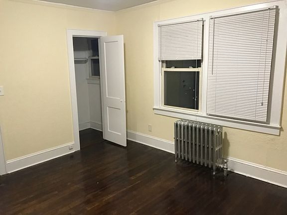 4th image of 385 Ashford Ave APT 2