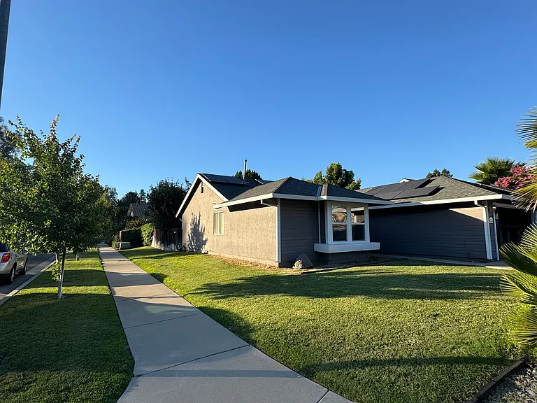 1187 Cabana Ct — Photo 4