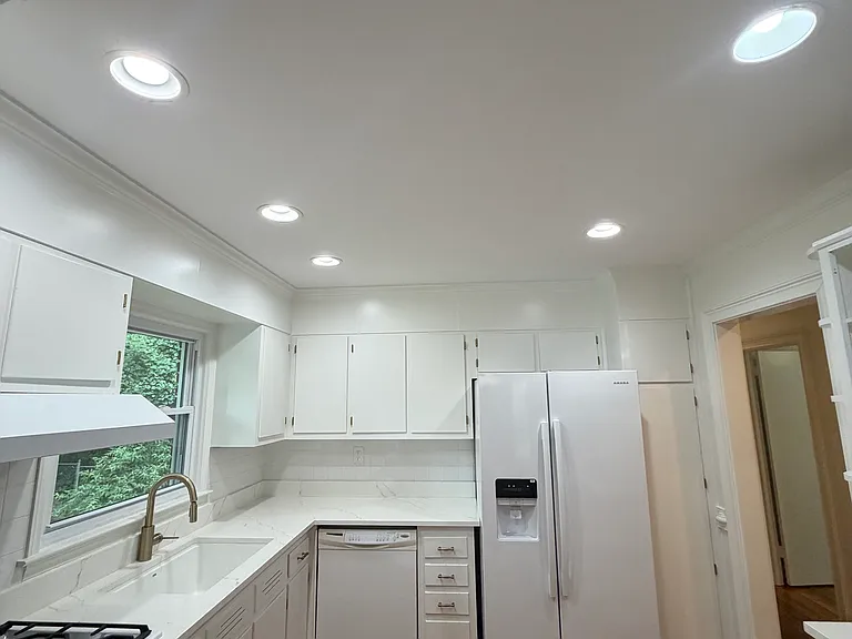 2524 Asbury Ct — Photo 4