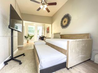 2761 SW 33rd Ave #3, Miami, FL 33133