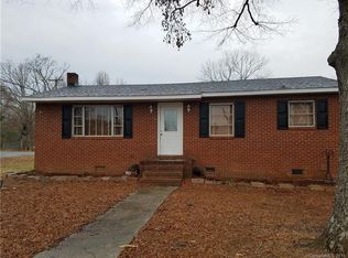 424 N Dorsett St, Oakboro, NC 28129