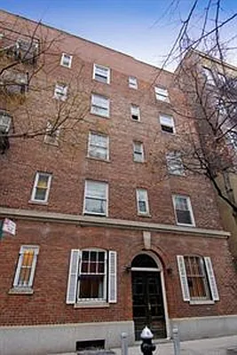 Rented by Douglas Elliman | media 22