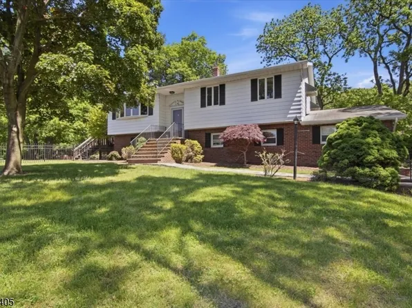 2 Grey Terrace, Woodland Park, NJ 07424