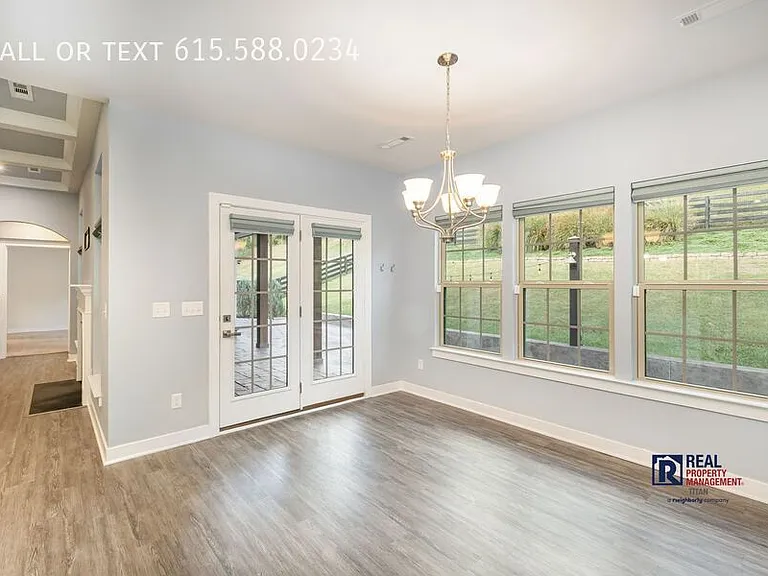 7216 Sky Meadow Dr — Photo 7