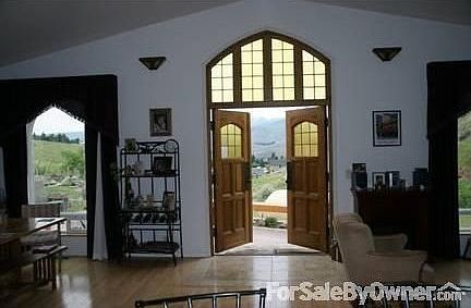 3rd image of 450 W Rolling Hills Ln