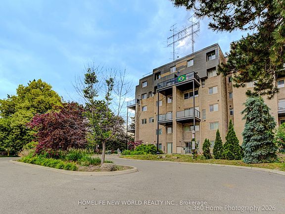 3rd image of 4001 Don Mills Rd #126
