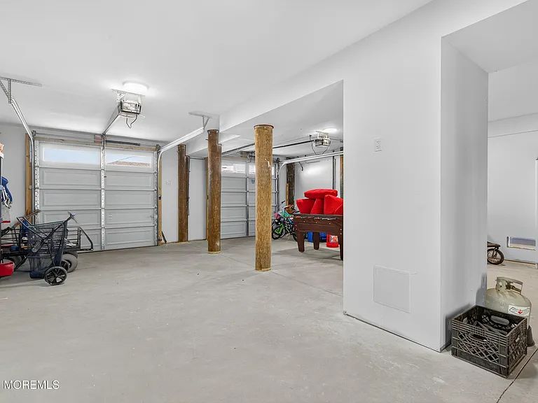 3255 Goa Way — Photo 32