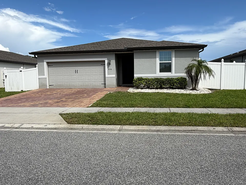 636 Vista Villages Blvd