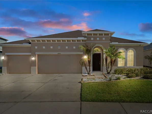 4206 Windcrest Dr, Zephyrhills, FL 33544